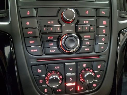 Used 2017 Buick Cascada Premium image 19