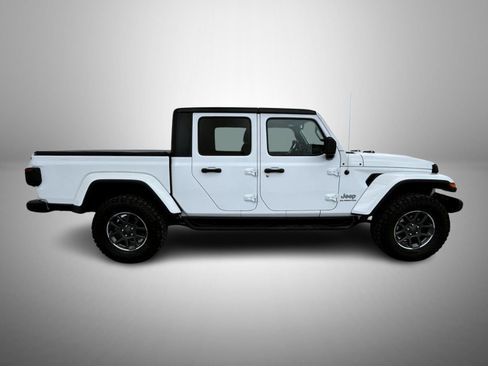 Used 2020 Jeep Gladiator Overland image 4
