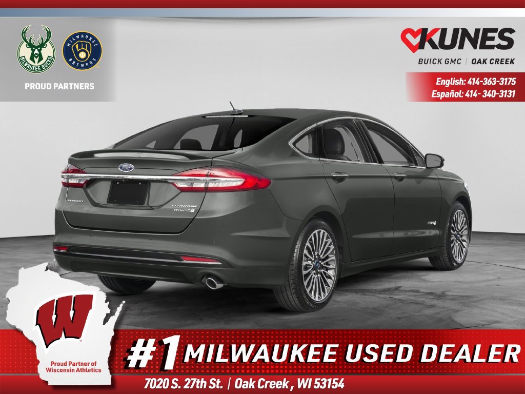 Used 2017 Ford Fusion Titanium FWD image 2