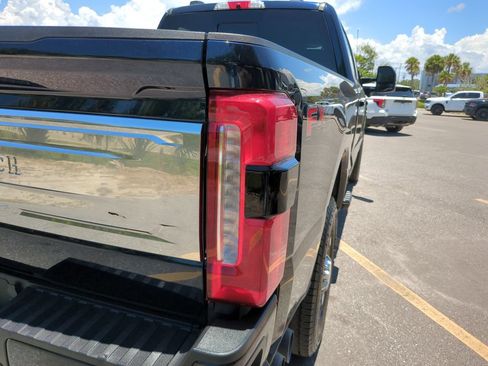 Used 2024 Ford F350 King Ranch w/ FX4 Off-Road Package AWD/4WD image 14