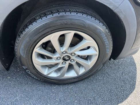 Used 2017 Hyundai Tucson SE image 23