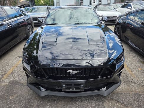 Used 2019 Ford Mustang GT Premium w/ GT Performance Package RWD image 2