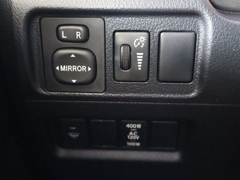 Used 2017 Toyota 4Runner SR5 Premium image 24