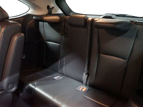 Certified 2023 Toyota Highlander XLE image 30