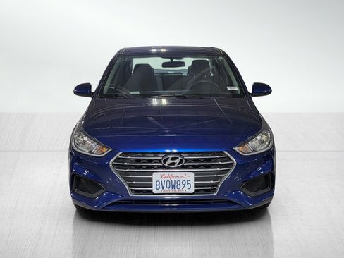 Used 2019 Hyundai Accent SE FWD image 2