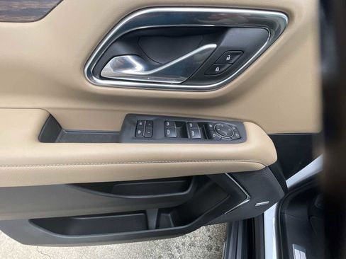 Used 2024 Chevrolet Suburban Premier w/ Premium Package 2 image 22