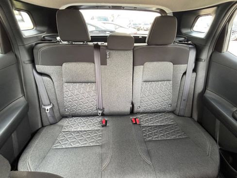 Used 2026 Nissan Kicks SV FWD image 37