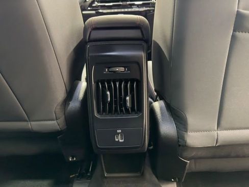 Used 2024 Dodge Hornet R/T image 24