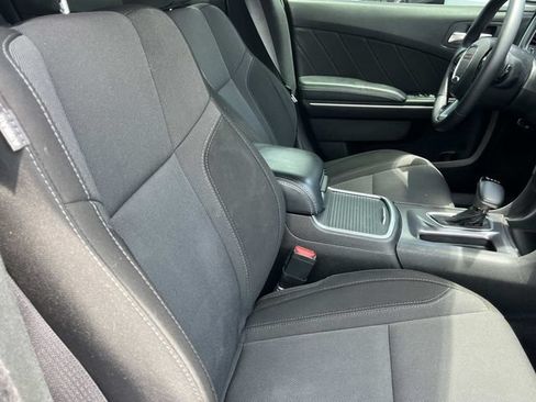 Used 2022 Dodge Charger SXT RWD image 27