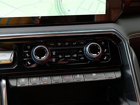 New 2026 GMC Sierra 3500 Denali Ultimate image 16