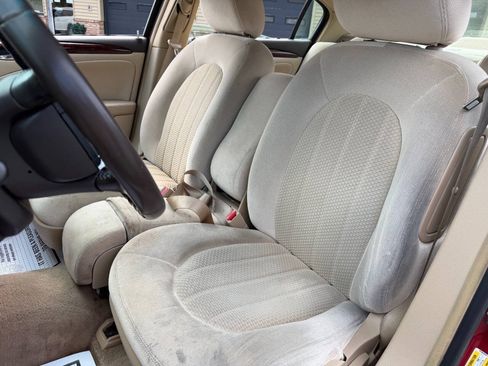 Used 2010 Buick Lucerne CX w/ CX Premium Appearance Package FWD image 16