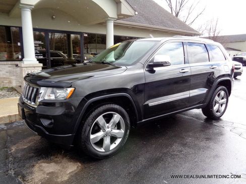 Used 2013 Jeep Grand Cherokee Limited image 1
