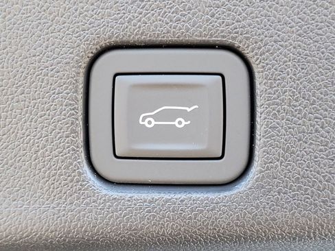 New 2026 Chevrolet Traverse RS image 31