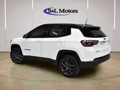 New 2026 Jeep Compass Limited w/ Sun, Sound & Navigation Group AWD/4WD image 3