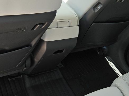 New 2026 Hyundai Santa Fe SEL FWD image 17