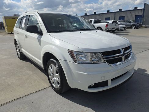 Used 2015 Dodge Journey American Value Package w/ Flexible Seating Group image 6