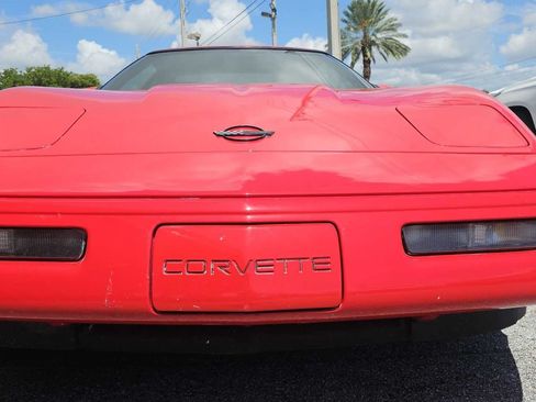 Used 1996 Chevrolet Corvette Convertible RWD image 8