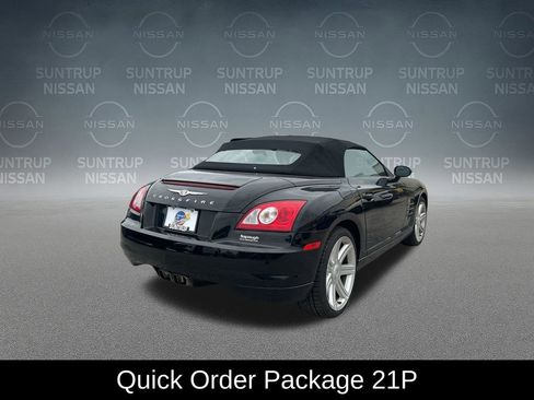 Used 2005 Chrysler Crossfire Convertible RWD image 6