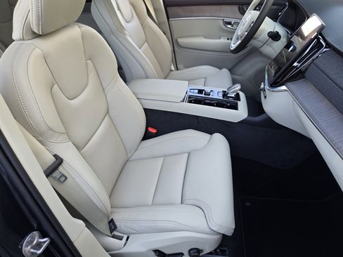 New 2026 Volvo XC90 B6 Ultra w/ Protection Package Premier image 15