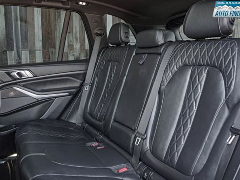 Used 2021 BMW X5 M50i AWD/4WD image 24