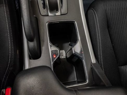 Used 2015 Honda Accord Sport image 21