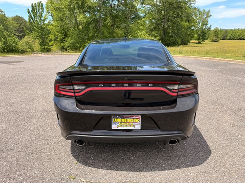 Used 2021 Dodge Charger R/T RWD image 4