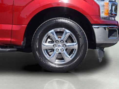 Used 2018 Ford F150 XLT w/ Equipment Group 302A Luxury RWD image 4
