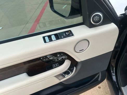 Used 2021 Land Rover Range Rover Westminster Edition image 32
