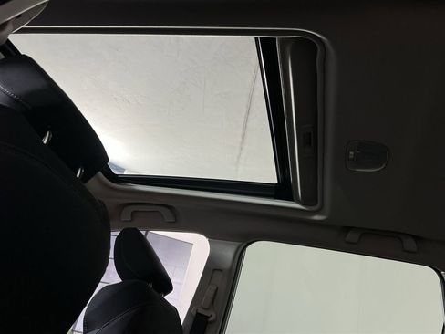 Used 2019 Subaru Forester Premium image 22