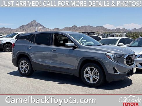 Used 2018 GMC Terrain SLE AWD/4WD image 1
