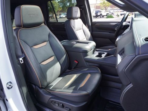 Certified 2024 GMC Yukon AT4 w/ AT4 Premium Plus Package image 13