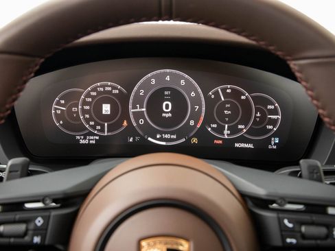 Used 2026 Porsche 911 Targa 4S image 16