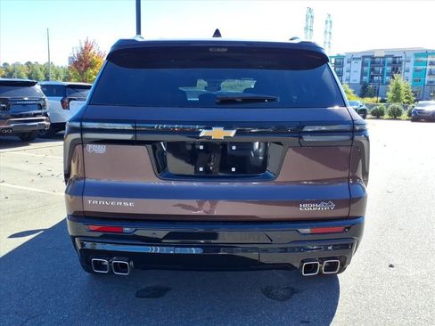 New 2026 Chevrolet Traverse High Country w/ LPO, Floor Liner Package image 32