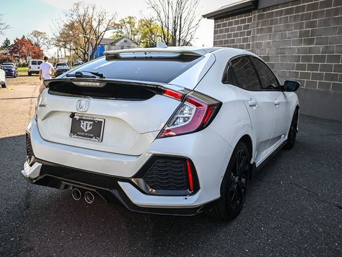 Used 2017 Honda Civic Sport image 5