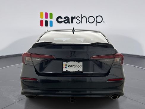 Used 2025 Honda Civic Sport image 4