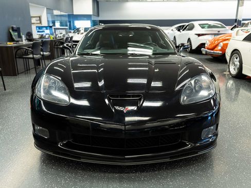 Used 2007 Chevrolet Corvette Z06 w/ Preferred Equipment Group RWD image 2