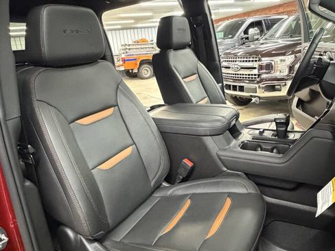 Used 2023 GMC Sierra 1500 AT4 w/ AT4 Premium Package AWD/4WD image 45