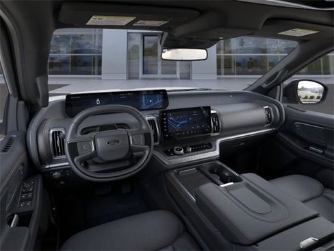 New 2025 Ford Expedition Tremor image 9