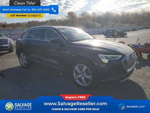 Used 2019 Audi e-tron Prestige w/ Prestige Package image 5