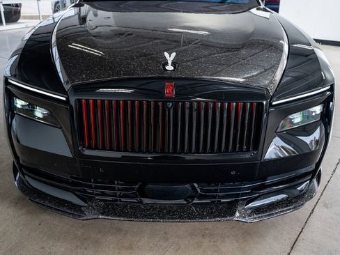 Used 2024 Rolls-Royce Spectre w/ Spectre Launch Package image 16