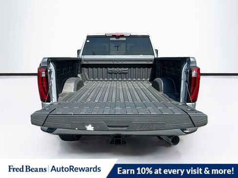 New 2026 GMC Sierra 2500 Denali Ultimate w/ LPO, Black Badging Package AWD/4WD image 27