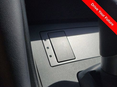 Used 2024 Lexus IS 350 F Sport RWD image 15