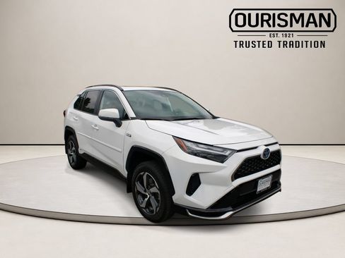 Used 2022 Toyota RAV4 SE w/ Weather & Moonroof Package AWD/4WD image 1
