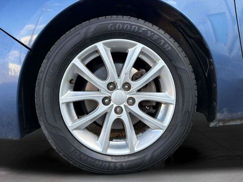 Used 2013 Subaru Impreza 2.0i Premium w/ All-Weather Pkg AWD/4WD image 25