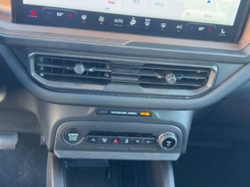 Certified 2025 Ford Bronco Sport Outer Banks w/ Outer Banks Tech Package+ image 17