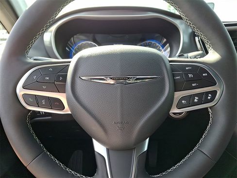 New 2026 Chrysler Voyager LX image 11