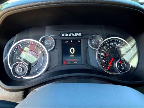 Used 2024 RAM 3500 Tradesman w/ Chrome Appearance Group AWD/4WD image 22