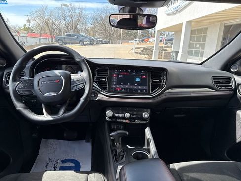 Used 2025 Dodge Durango GT AWD/4WD image 12