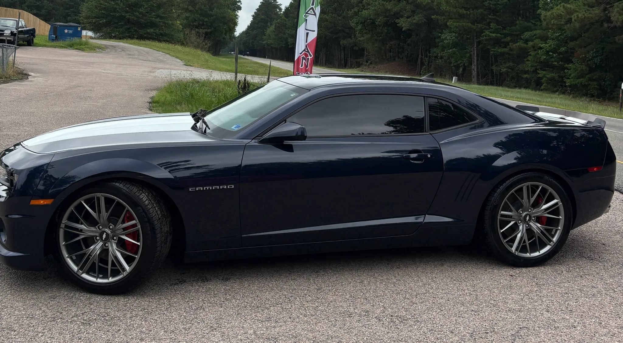 Used 2011 Chevrolet Camaro SS w/ RS Package RWD image 4