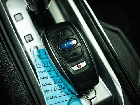 Used 2025 Subaru Ascent Premium AWD/4WD image 25